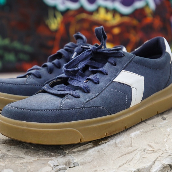 Dr. Scholl's Madison Men's Sneaker Navy size 11 with Box - Picture 1 of 9